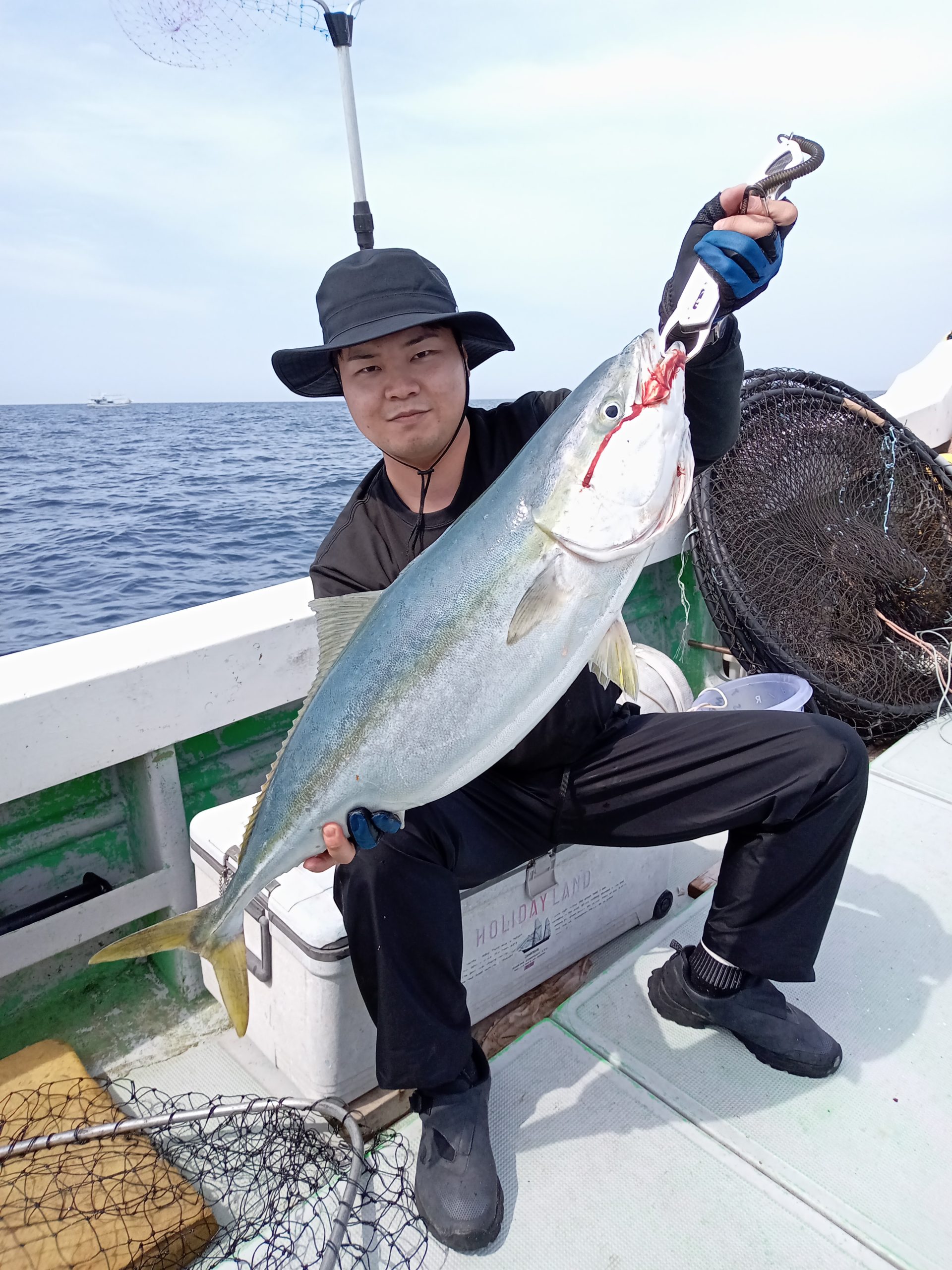 DSC_001_BURST20240412102118171